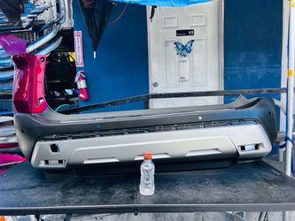 Nissan rogue 2021-2023 rear bumper Oem