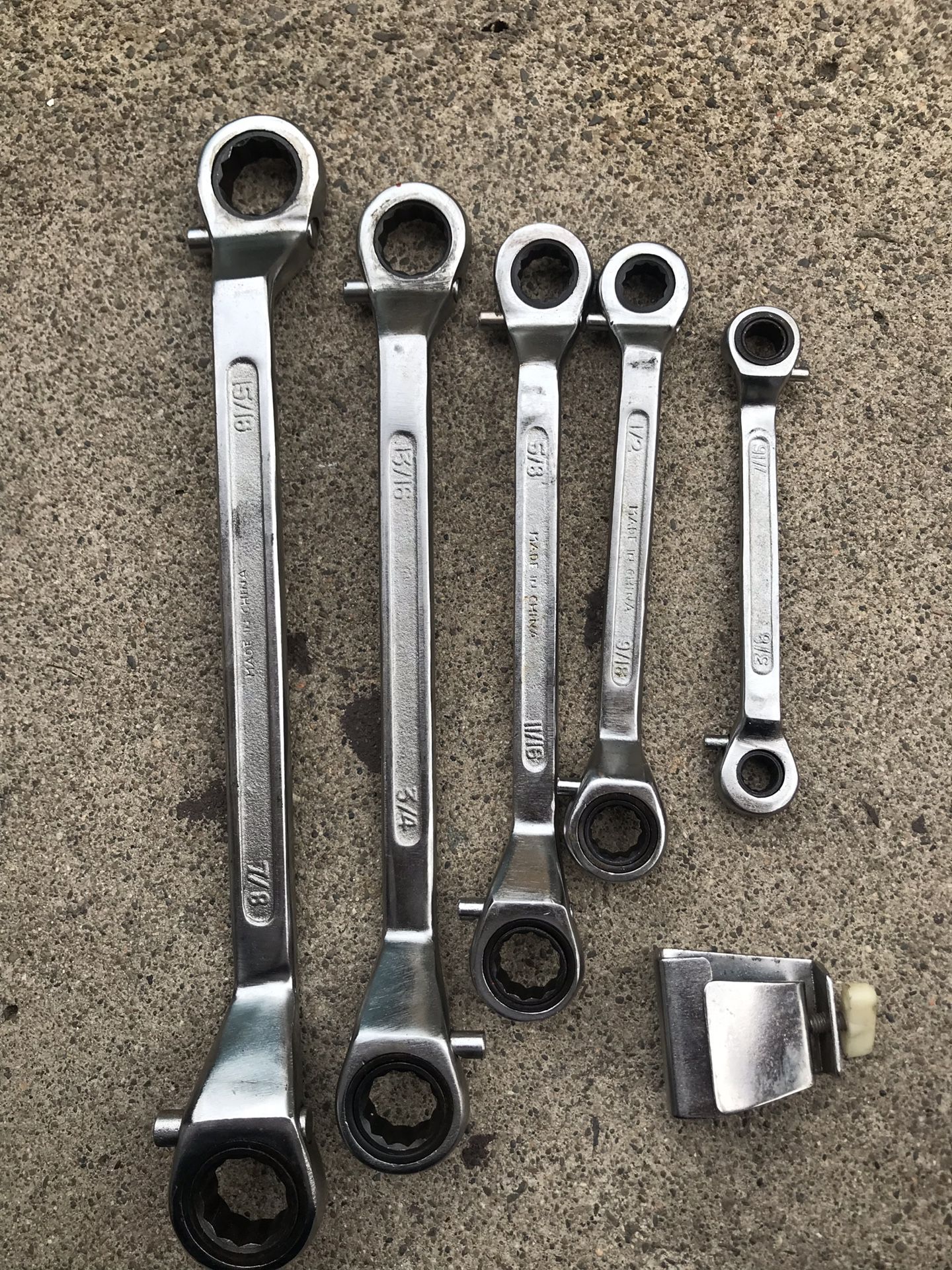 5 piece ratchet wrench set standard