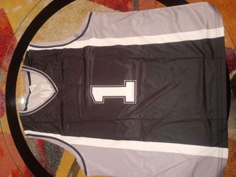 Spurs jersey t
