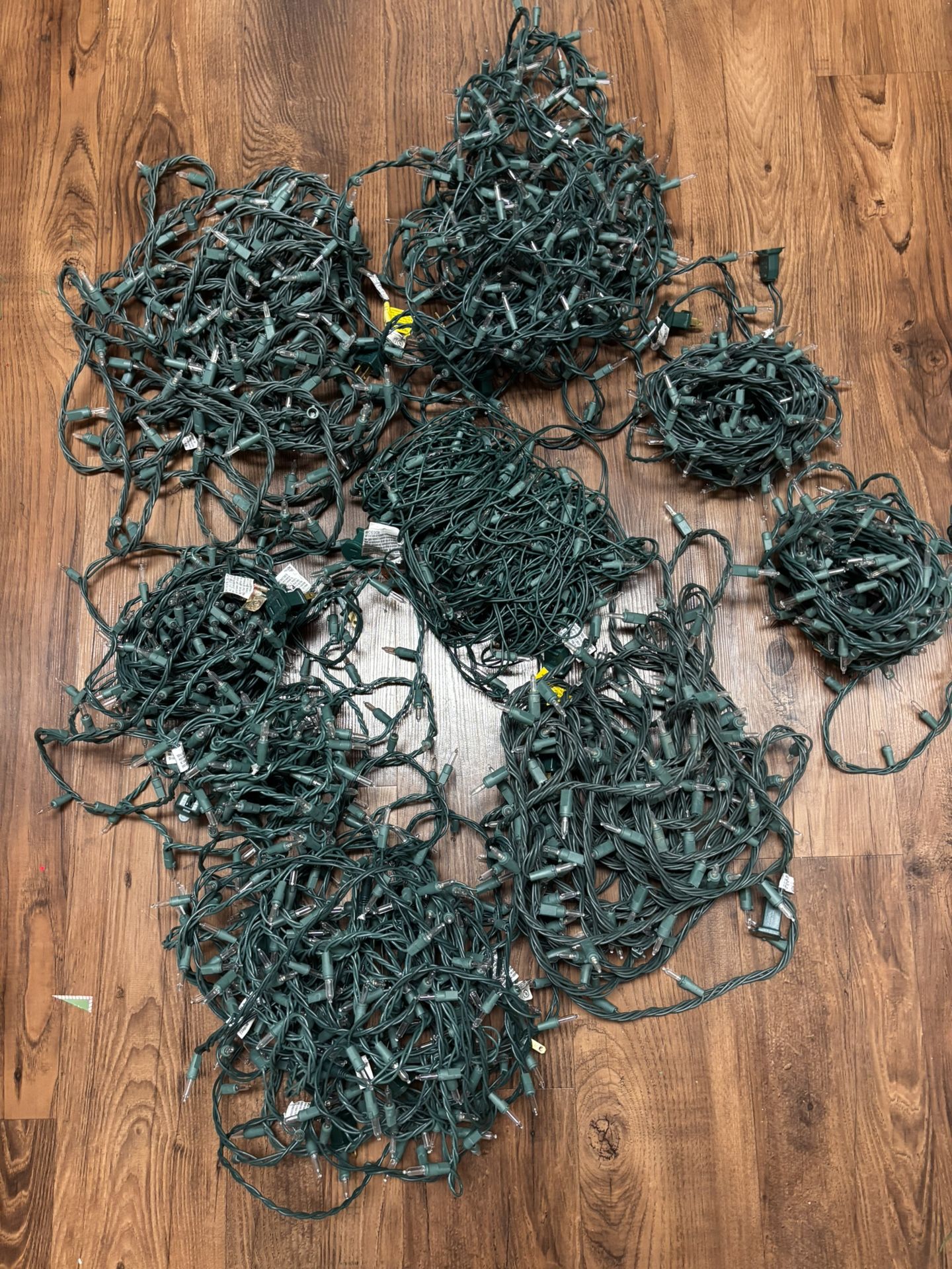 7 Strings of Clear 100ct Christmas Lights- All Works