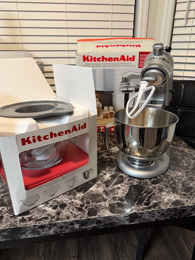 New KitchenAid 2pc Set $275