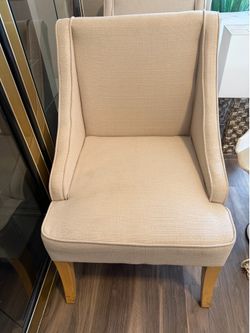 Modern Linen Upholstered chair