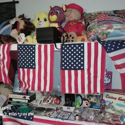 Tons Of Items MAKE OFFERS 