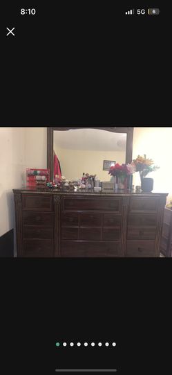 5 Piece Marble Wood Bedroom Set