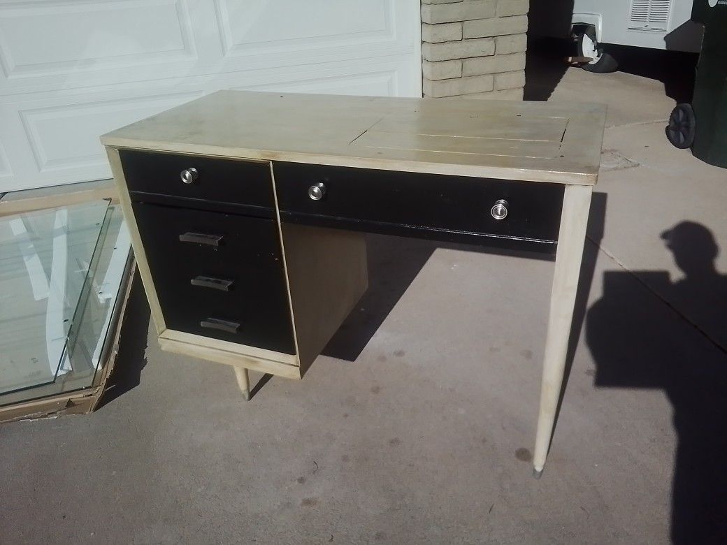 Antique White And Black Desk