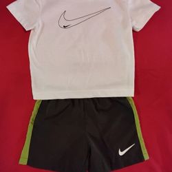 Nike-Toddler Outfit 