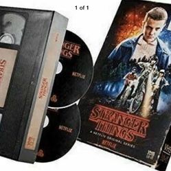 Stranger Things Collector’s Edition Season 1 Blu-ray and DVD and Poster