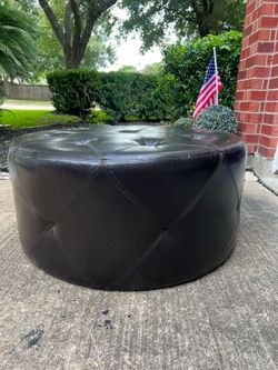 Coffee table leather (15$)