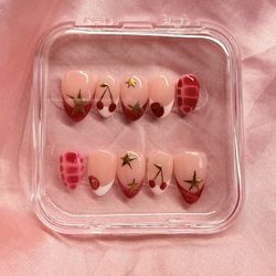 Custom Press On Nails 