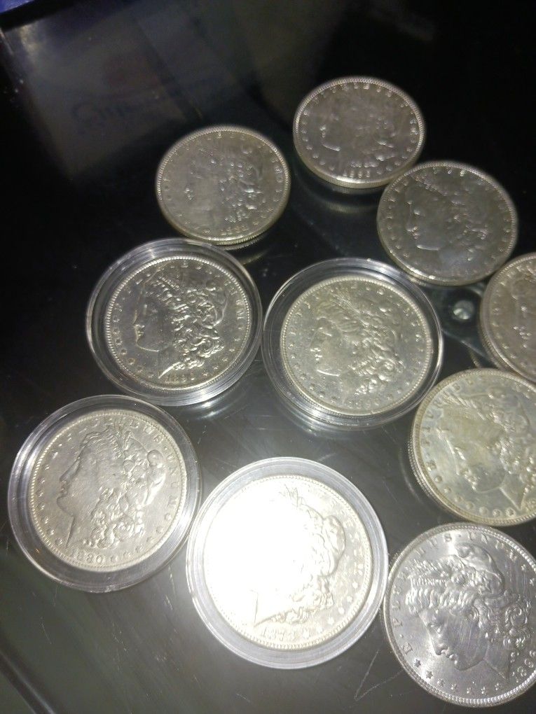 Silver Dollars Morgan's And Peace Dollars