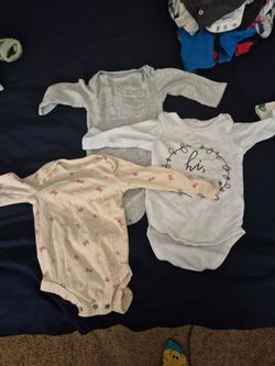 Femme leaning 15 piece lot size 0 to 3 m
