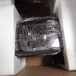 03 Tacoma Black Headlights Combo 