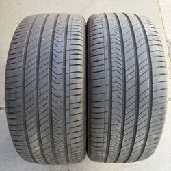 2 Kumho Tires 235/45/17