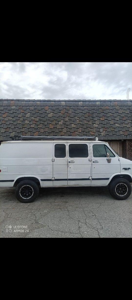 1995 Chevy G30 Camper Van