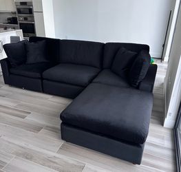 Black Velvet Sofa with Detachable Chaise/Ottoman 🛋️Same Day Availability🚚