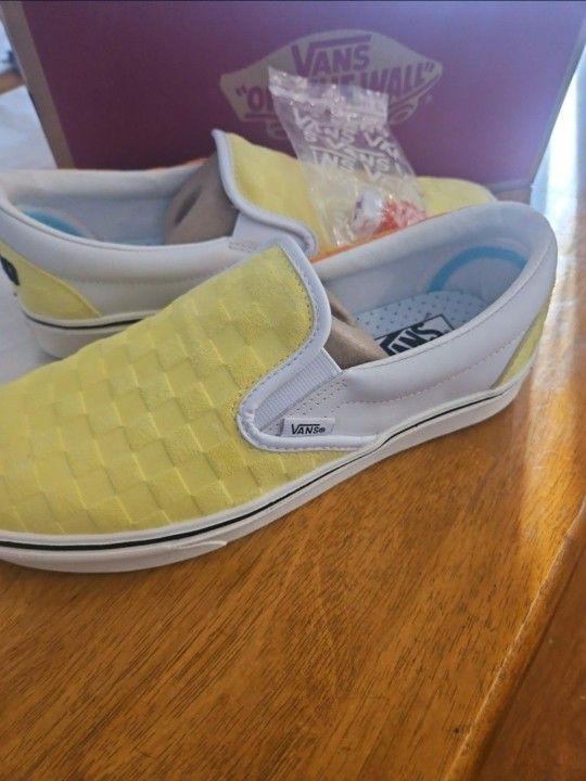 Vans x Penn Tennis Ball ComfyCush Slip On Size M 9.5 Worn Once RARE!