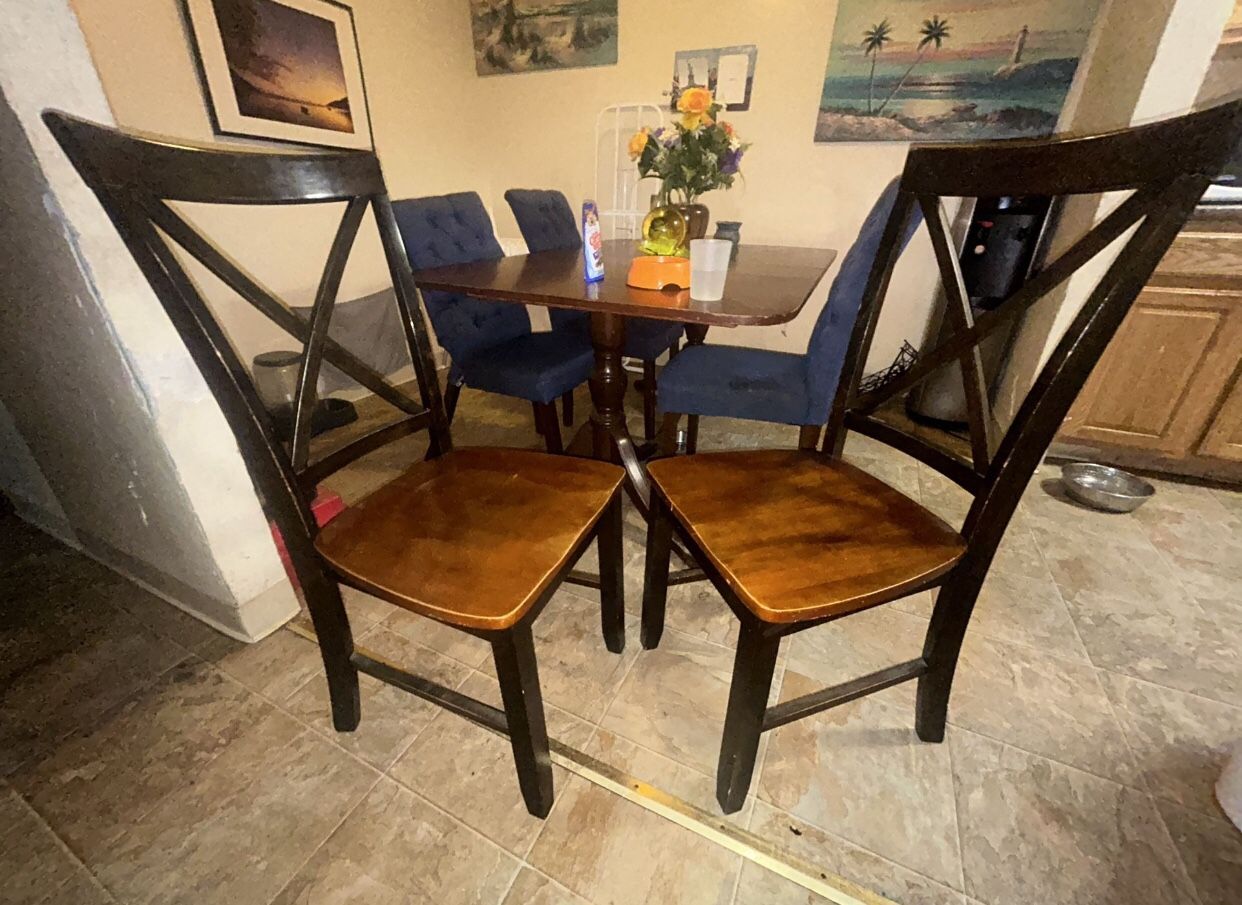 Dining Chairs 