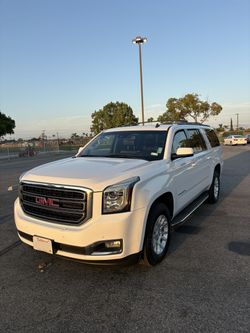 2015 GMC Yukon XL SLT – $15,900