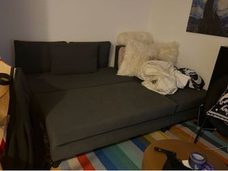 Couch / make into bed