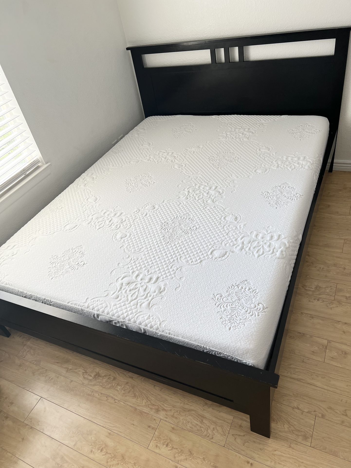 Mattress & Bed Frame