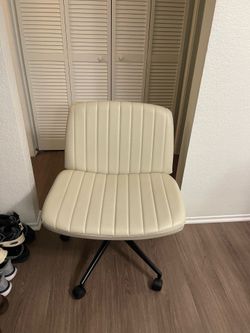 Criss Cross Chair