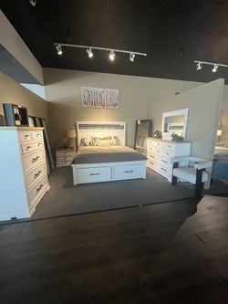 White 4PC King Bedroom Set