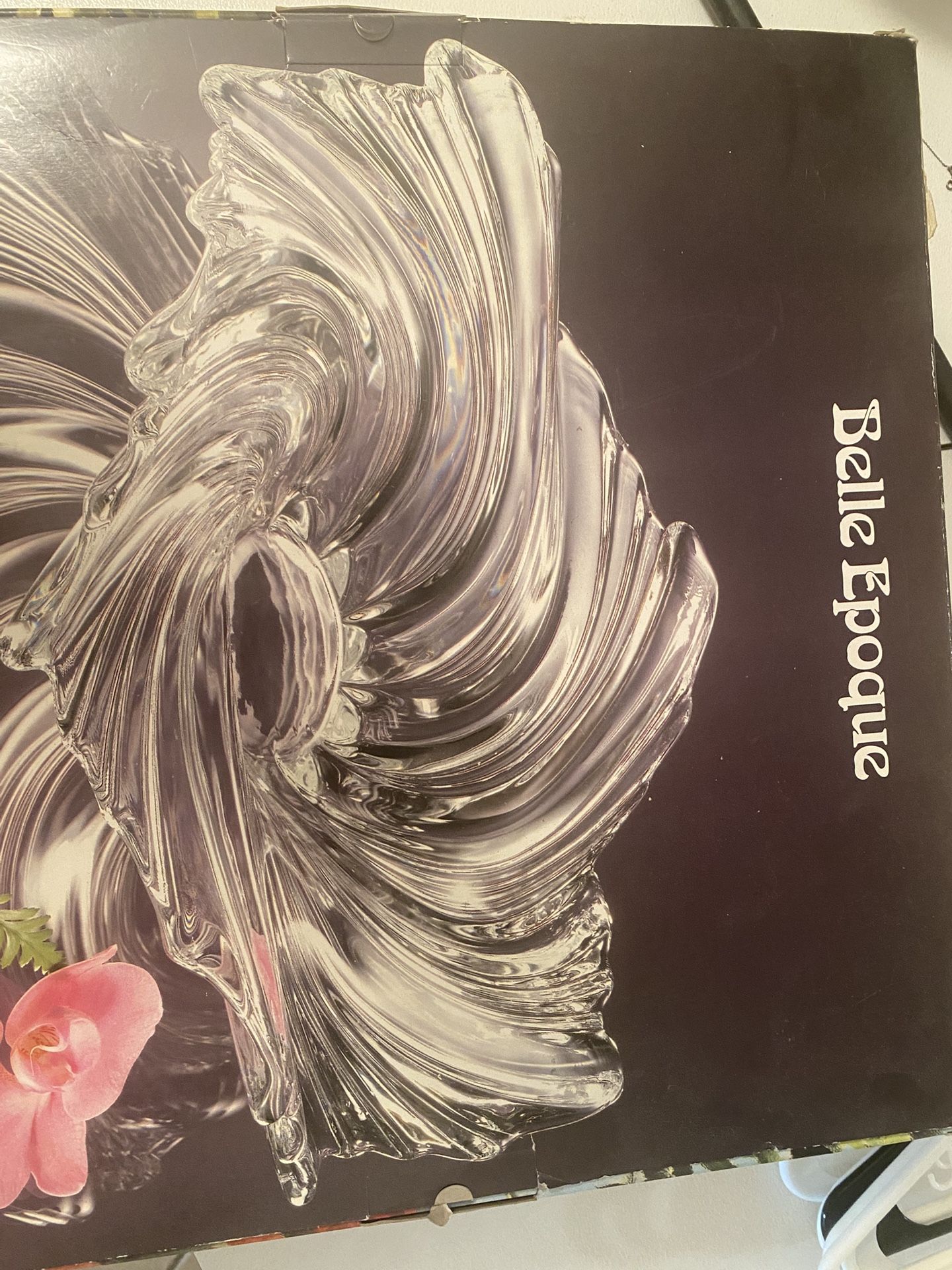 Glass Decorator Bowl