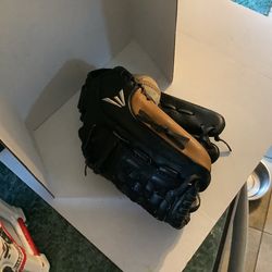 Easton 13” softball/baseball glove in excellent condition, model BX1300B, adjustable wrist for correct fit comes with either 2 baseballs or softballs