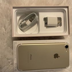 iPhone 7 32GB Factory Unlock Like New 