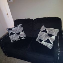 Black Sofa and Loveseat 