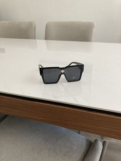 ✨New Star Sunglasses Design er Sunnies Beach Design er + Case & Box 