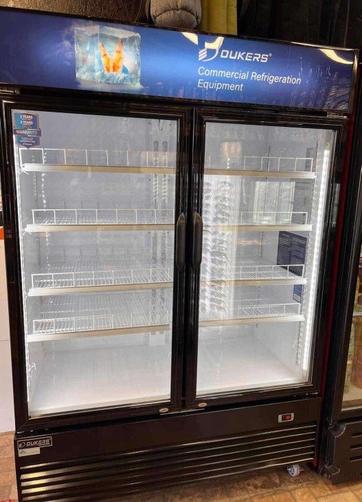 2 Door Merchandiser Cooler Refrigerator 