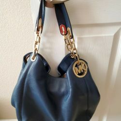 BLUE LEATHER MICHAEL KORS HANDBAG
