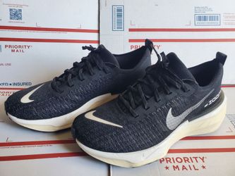 Men's Nike Zoomx Invincible Run FK 3 Size US 10 Blk/Wht $100
