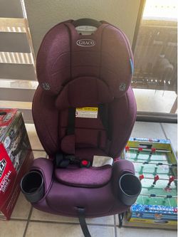 Graco TrioGrow SnugLock 3-in-1 Convertible Car Seat - Aria