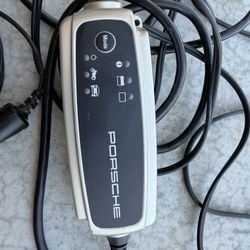 Porsche Charge-o-Mat