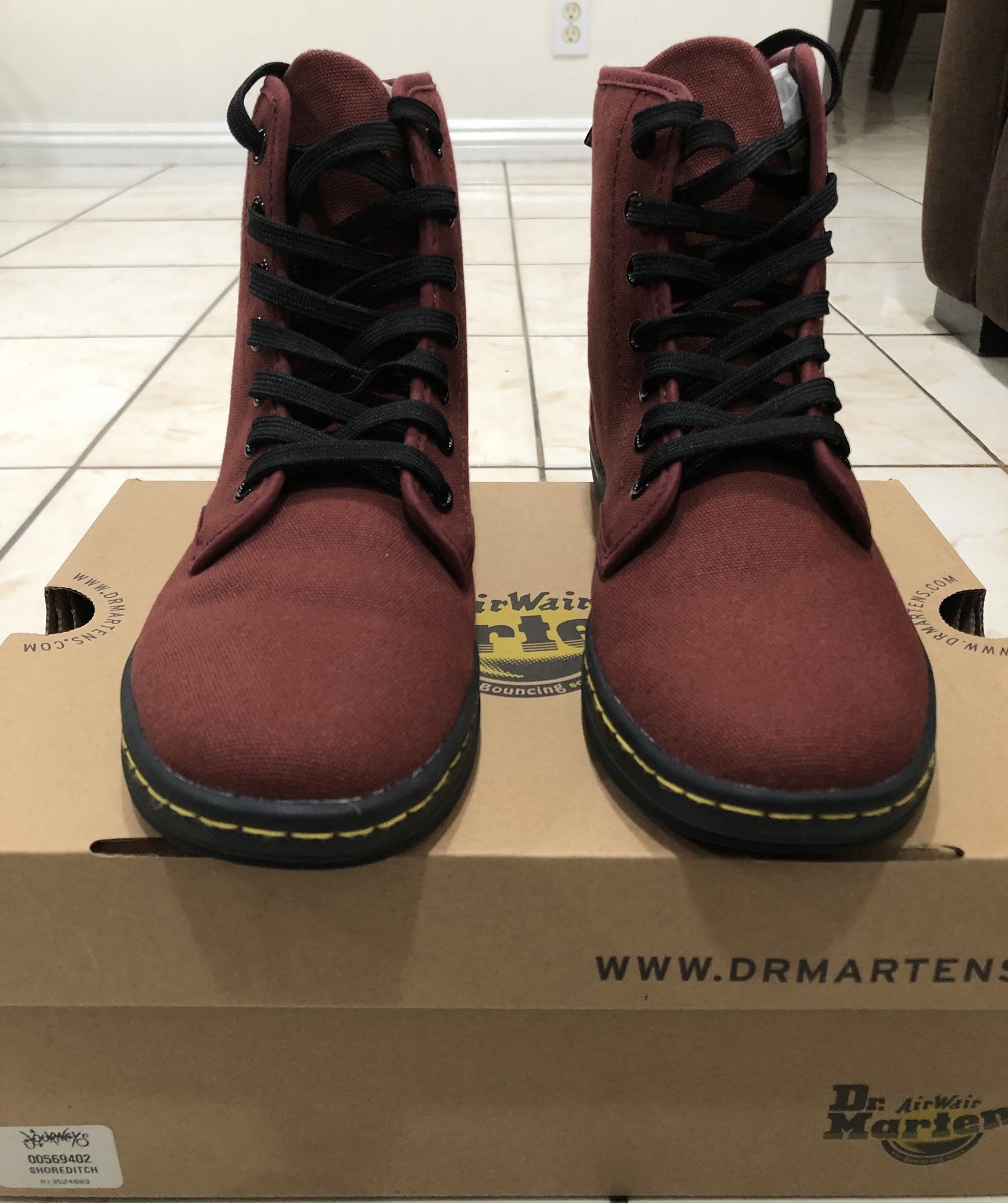 Dr.Martens Boots| Women’s Size 7| Cherry Red
