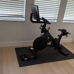 Peloton Bike +