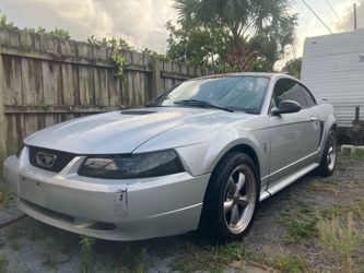 2001 Ford Mustang