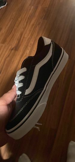 Vans size 2 youth 40$ ohp