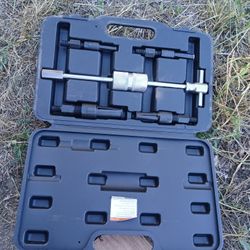 Pittsburgh Hammer & Bearing Puller Set