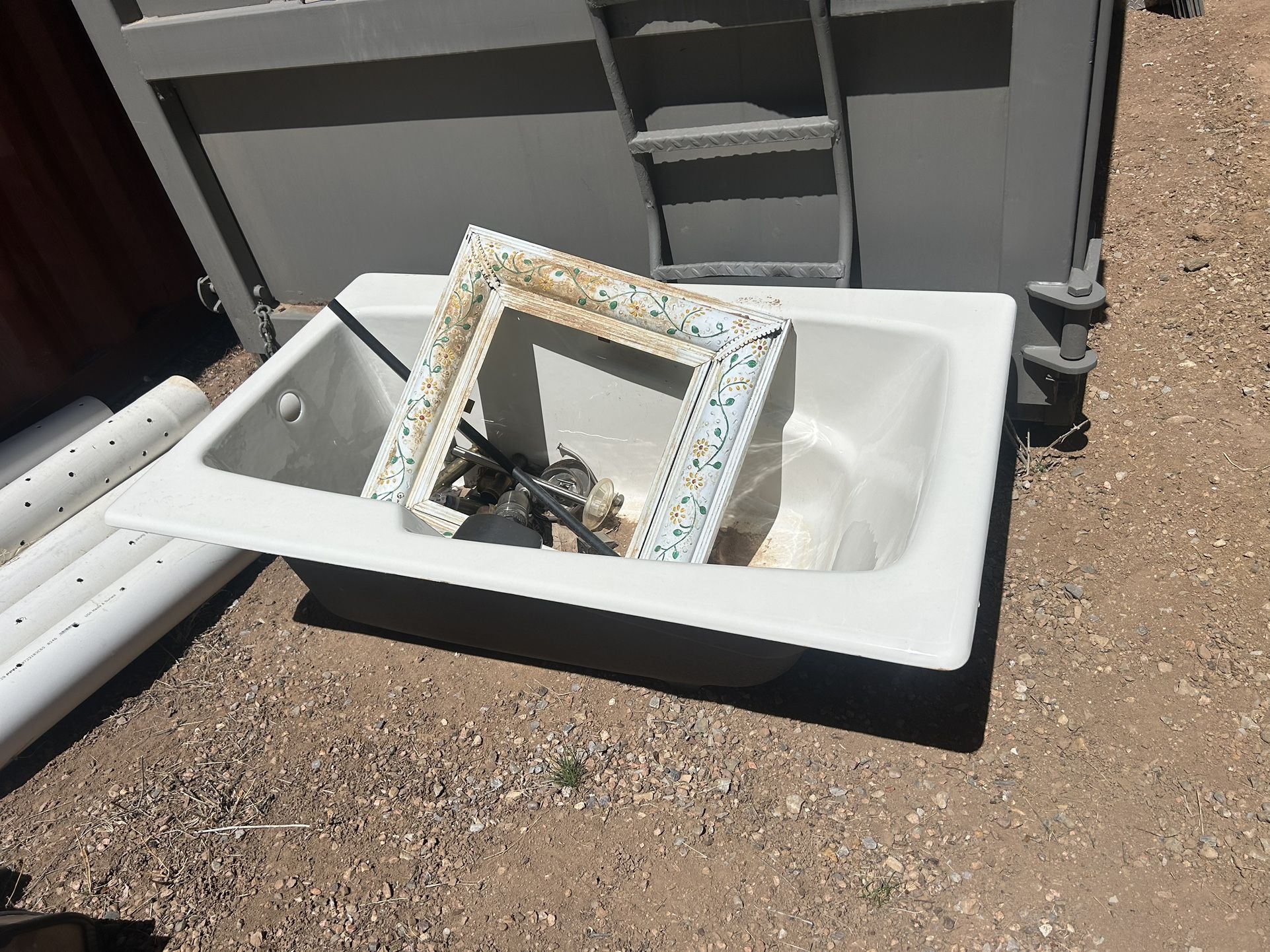 Kholer Tub