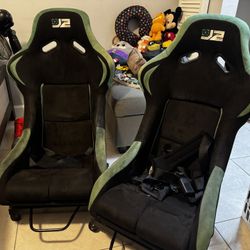 Pair Set Of Bucket Seats with harness and rails 