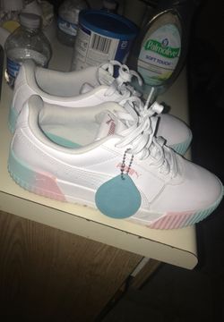 Women’s Pumas