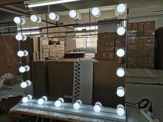 Vanity mirror with Bluetooth speaker