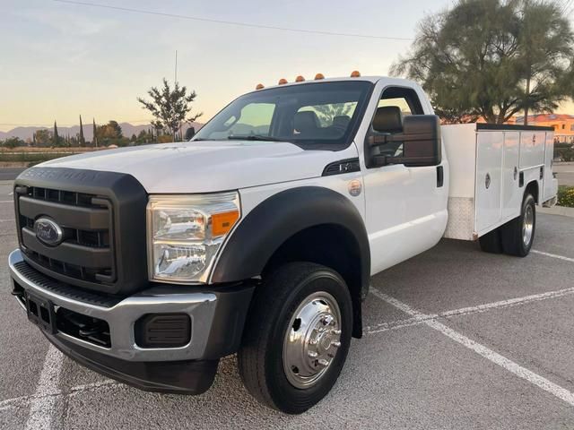 2012 Ford F450 Super Duty Regular Cab & Chassis