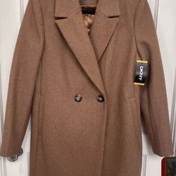 NWT DKNY Women's Fashion Coat. Color Camel, Medium Single breasted, Fully Lined