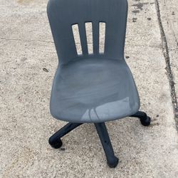 Chairs $5 Anpiece