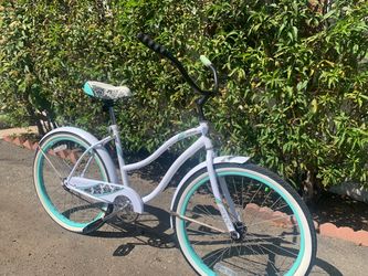 Huffy beach cruiser