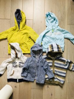Baby boy clothes sizes: 0-3, 3-6, 6-9